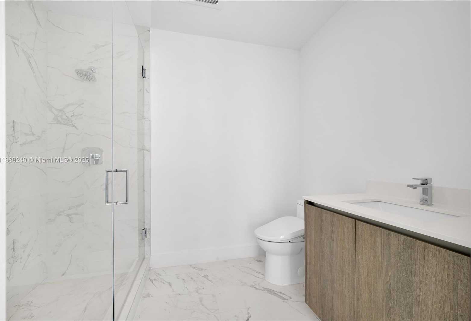 Small Image of 17550 COLLINS AVE #501, Sunny Isles Beach Number 23