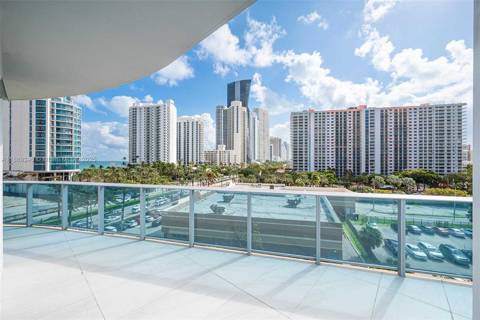 Small Image of 17550 COLLINS AVE #501, Sunny Isles Beach Number 28