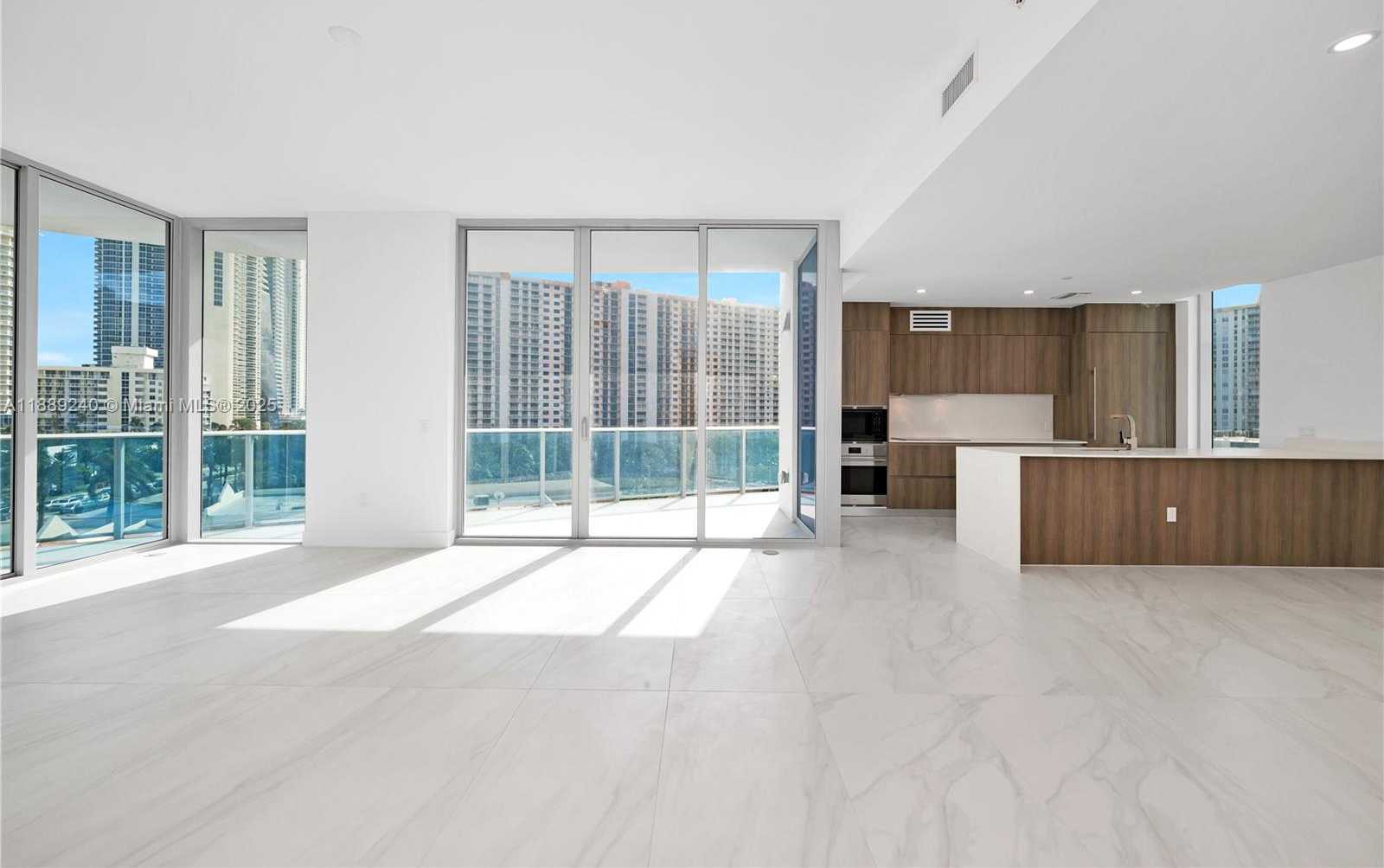 Small Image of 17550 COLLINS AVE #501, Sunny Isles Beach Number 3