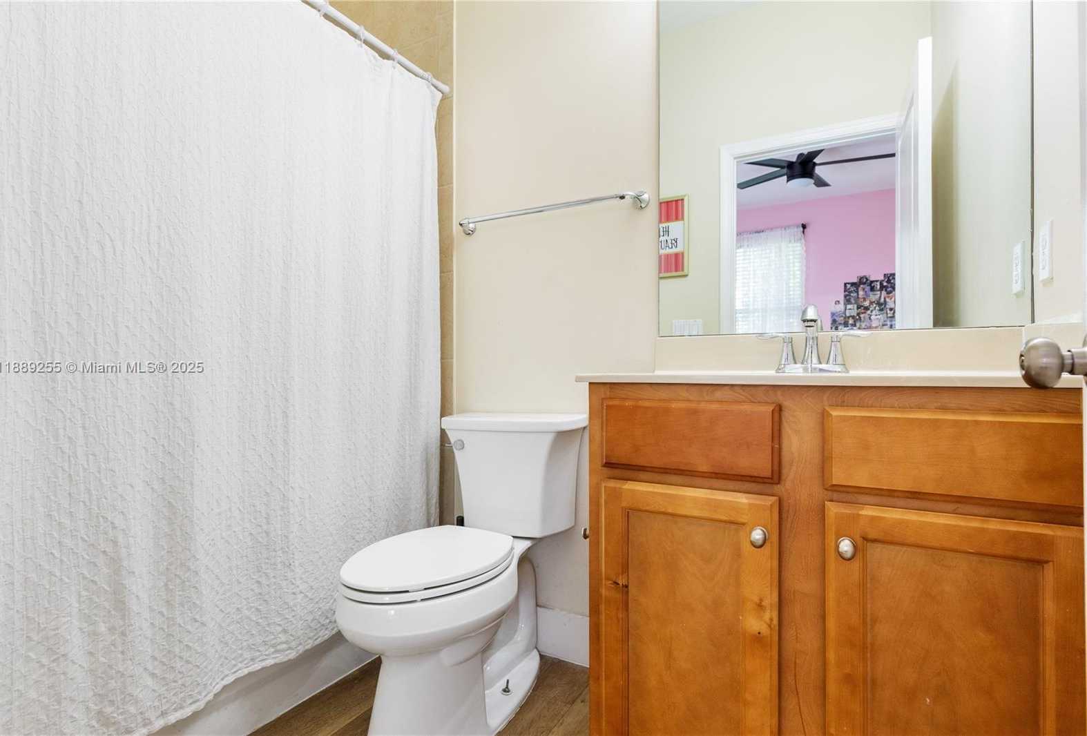 Small Image of 4064 CASCADA CIR, Cooper City Number 18