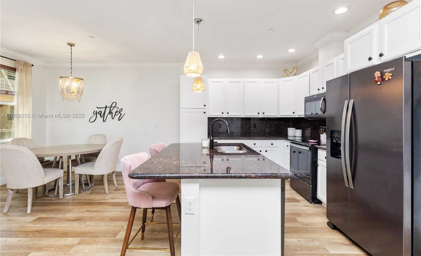 Small Image of 4064 CASCADA CIR, Cooper City Number 6