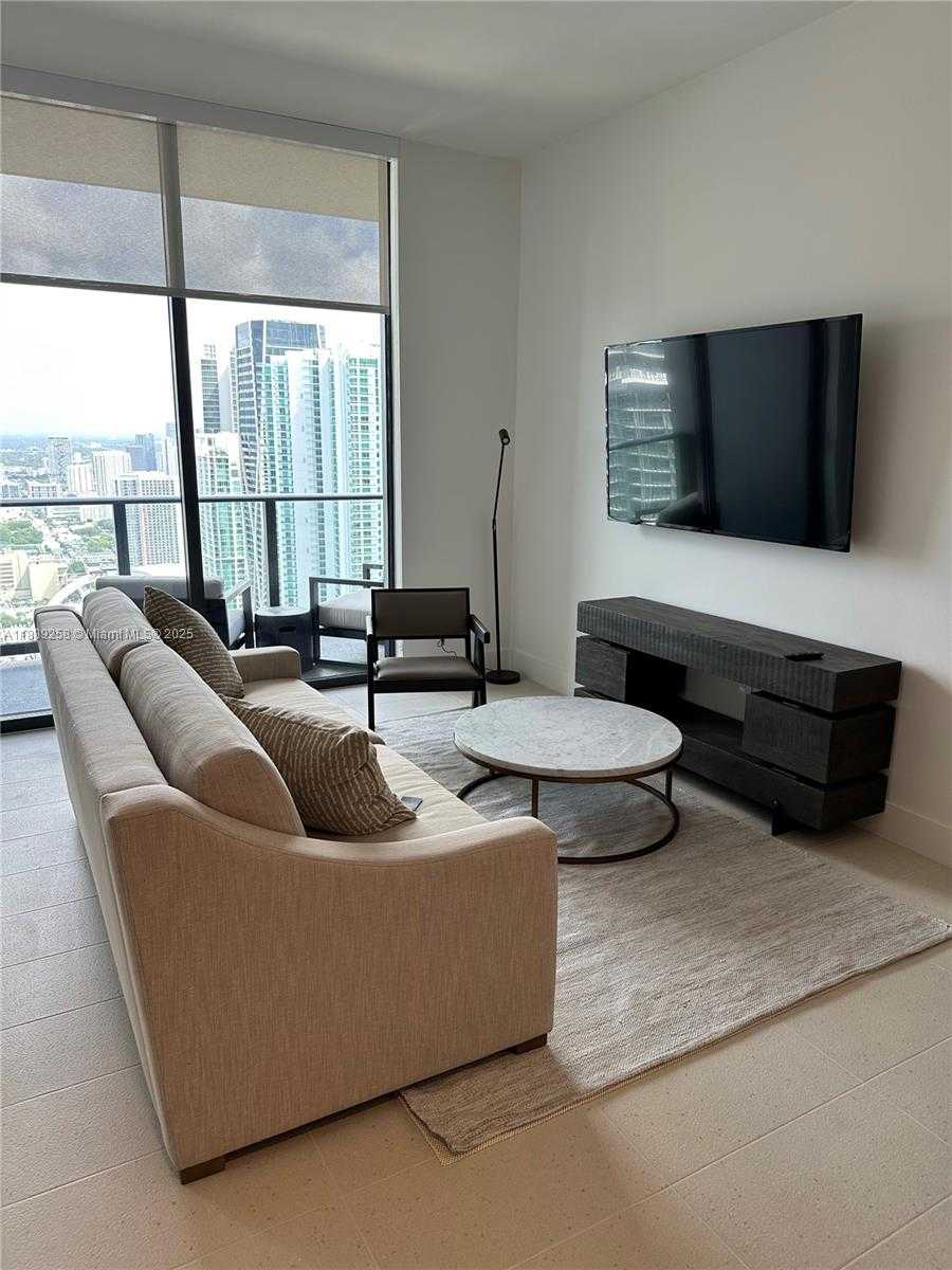 Small Image of 159 NORTH EAST 6TH ST #5013, Miami Number 4