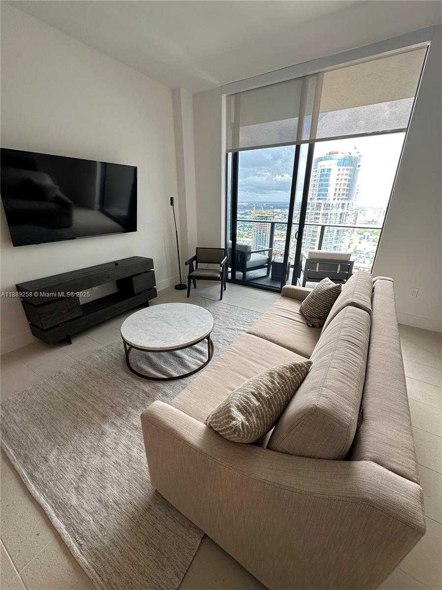 Small Image of 159 NORTH EAST 6TH ST #5013, Miami Number 50
