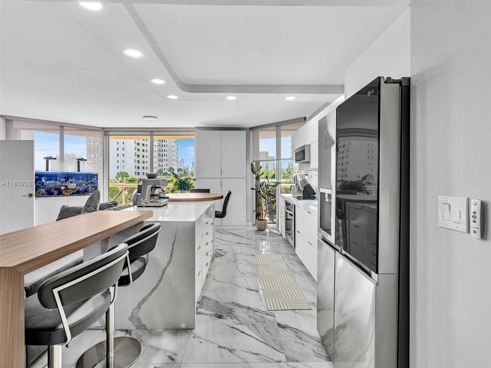 Small Image of 20191 EAST COUNTRY CLUB DR #511, Aventura Number 10