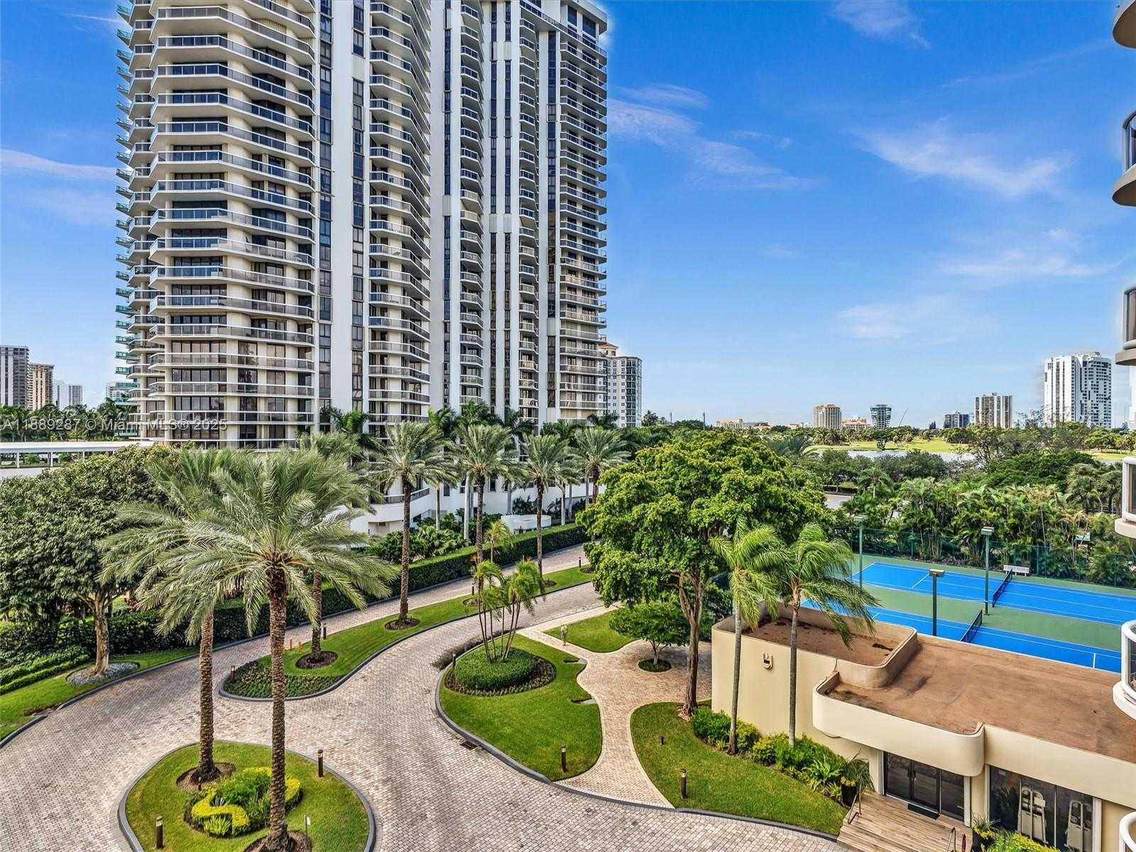 Small Image of 20191 EAST COUNTRY CLUB DR #511, Aventura Number 28