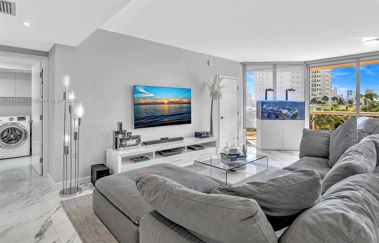 Small Image of 20191 EAST COUNTRY CLUB DR #511, Aventura Number 5