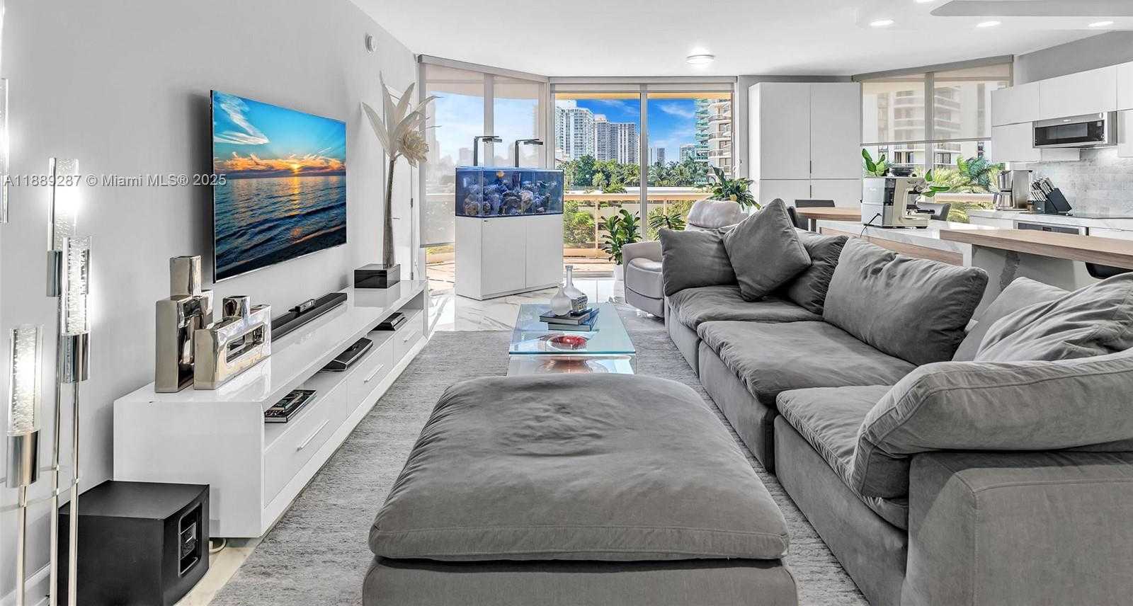 Small Image of 20191 EAST COUNTRY CLUB DR #511, Aventura Number 7