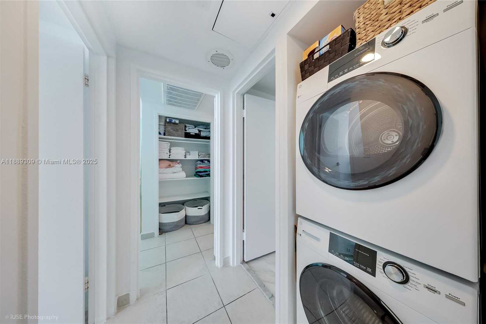 Small Image of 5601 COLLINS AVE #1001, Miami Beach Number 18