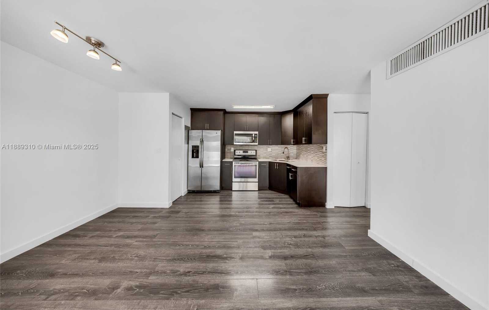 Small Image of 4480 NORTH WEST 79TH AVE #2G, Doral Number 2