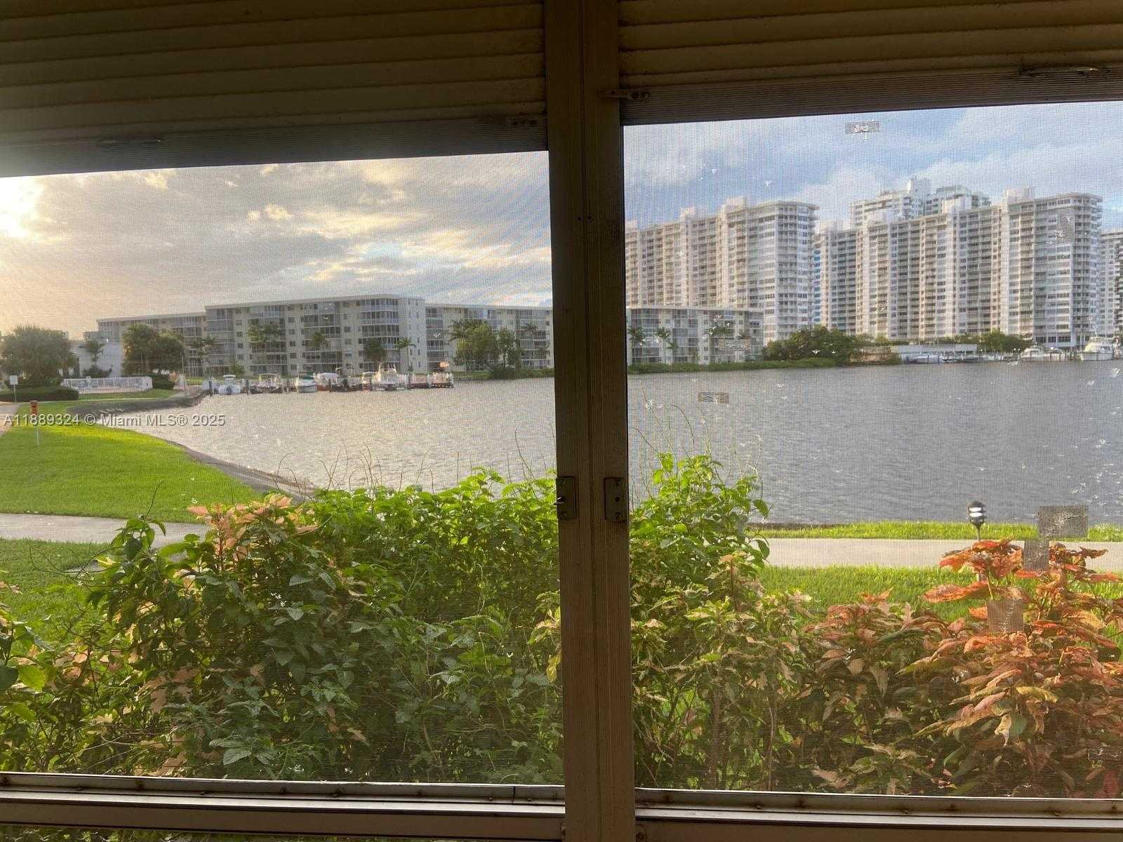 Small Image of 2929 POINT EAST DR #A108, Aventura Number 2