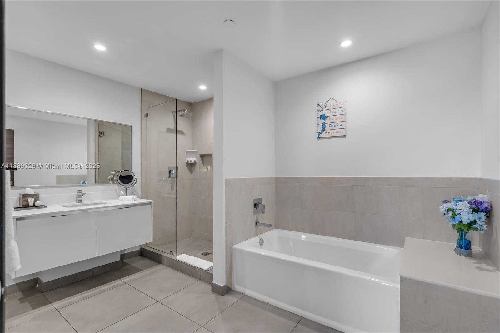 Small Image of 777 NORTH OCEAN DR #N511, Hollywood Number 13