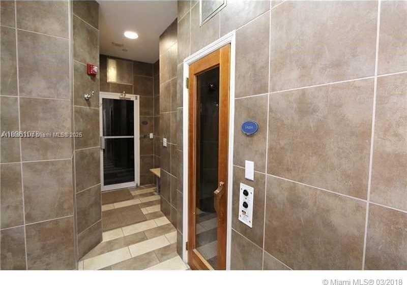 Small Image of 6917 COLLINS AVE #912, Miami Beach Number 19