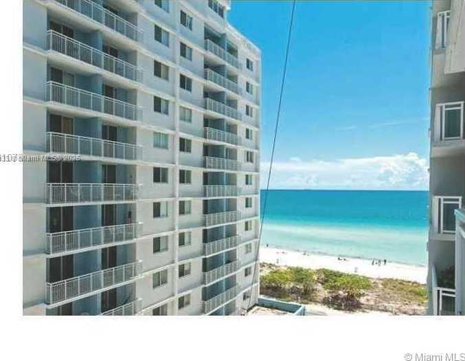 Small Image of 6917 COLLINS AVE #912, Miami Beach Number 21