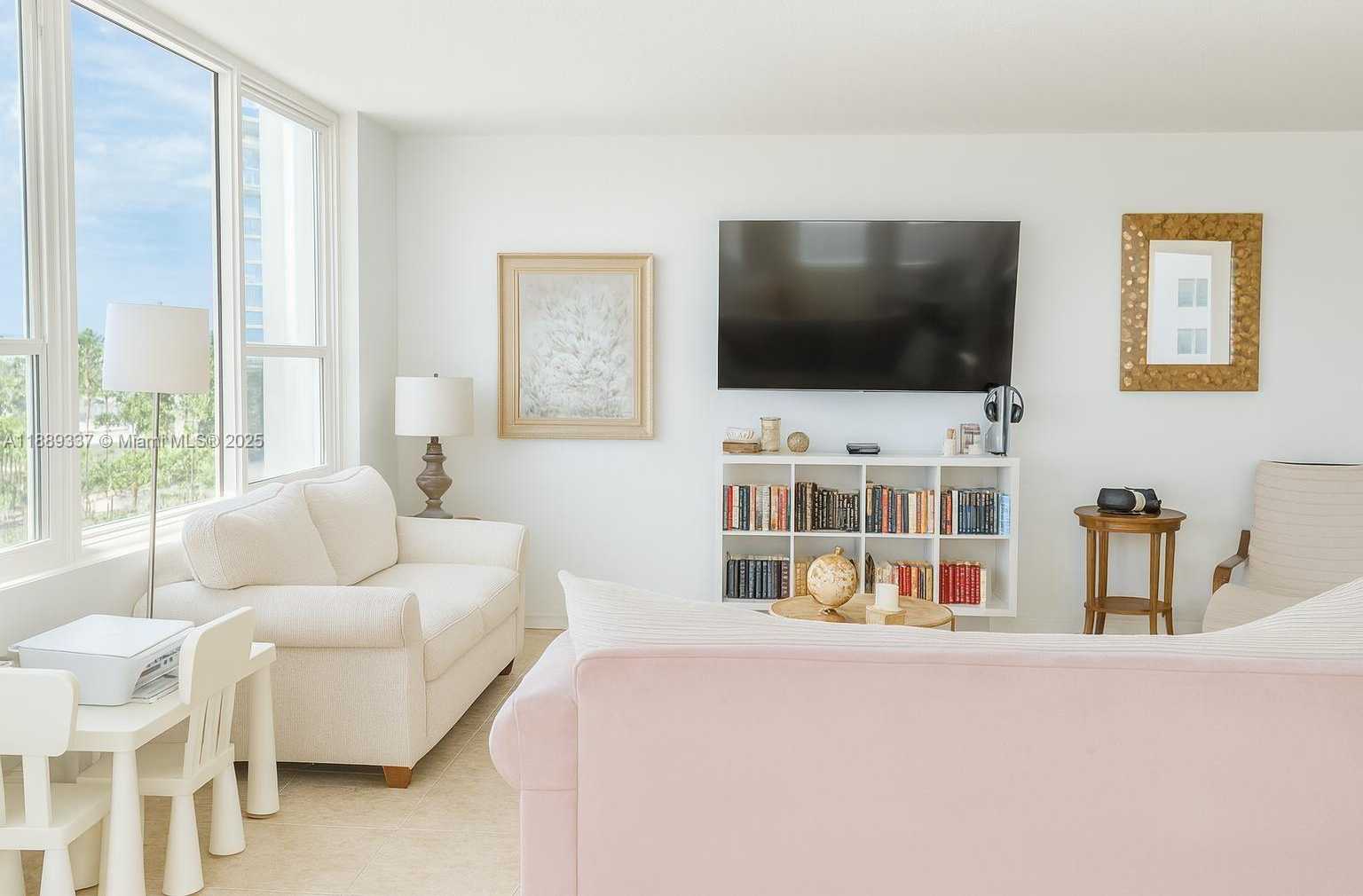 Small Image of 3505 SOUTH OCEAN DR #601, Hollywood Number 4