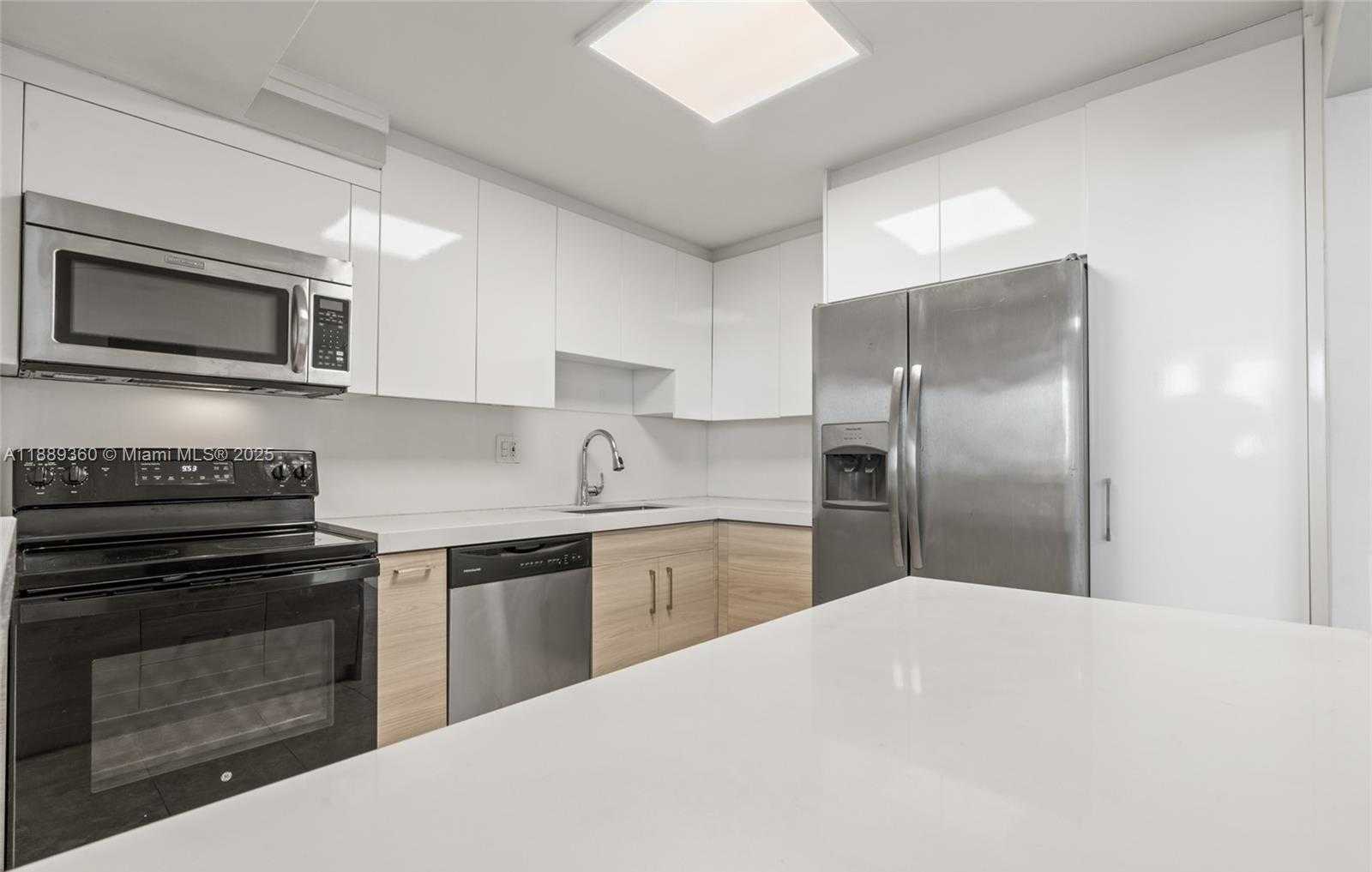 Small Image of 16565 NORTH EAST 26TH AVE #6C, North Miami Beach Number 10