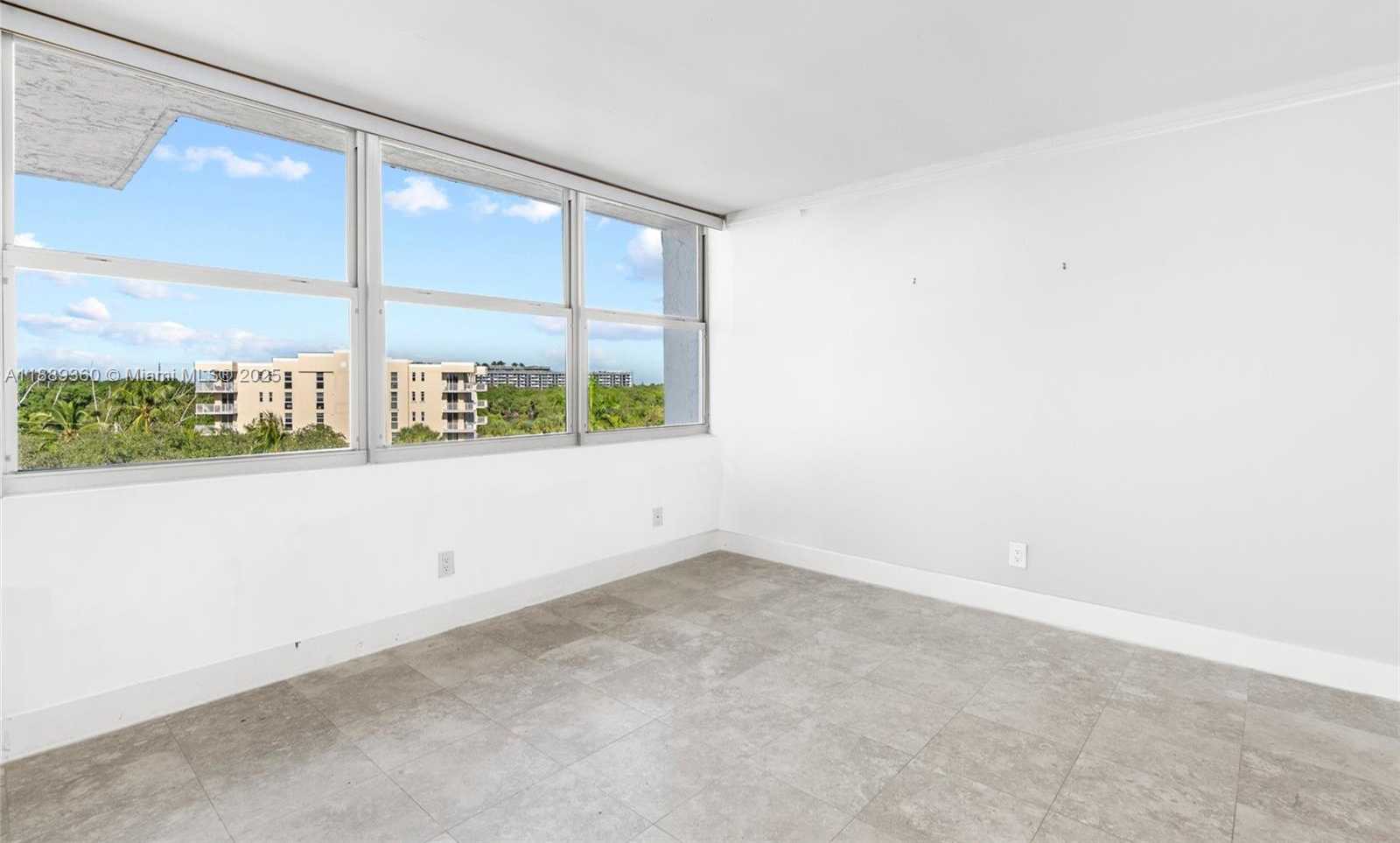 Small Image of 16565 NORTH EAST 26TH AVE #6C, North Miami Beach Number 4