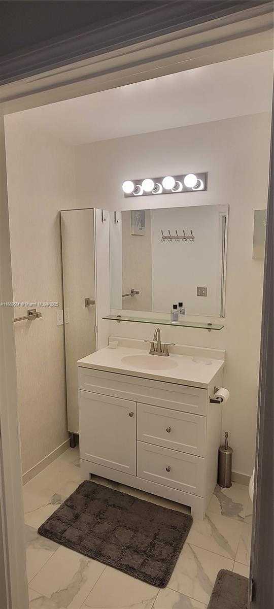 Small Image of 444 NORTH EAST 30TH ST #607, Miami Number 15