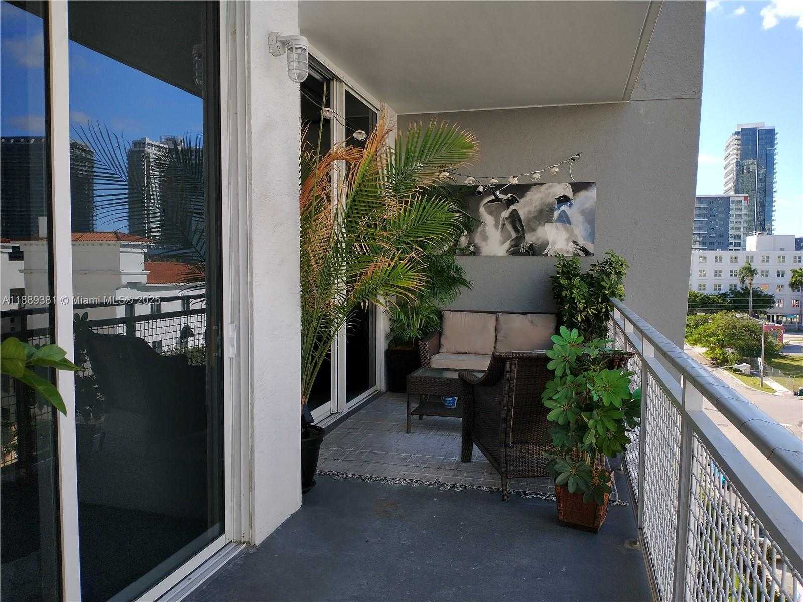 Small Image of 444 NORTH EAST 30TH ST #607, Miami Number 17