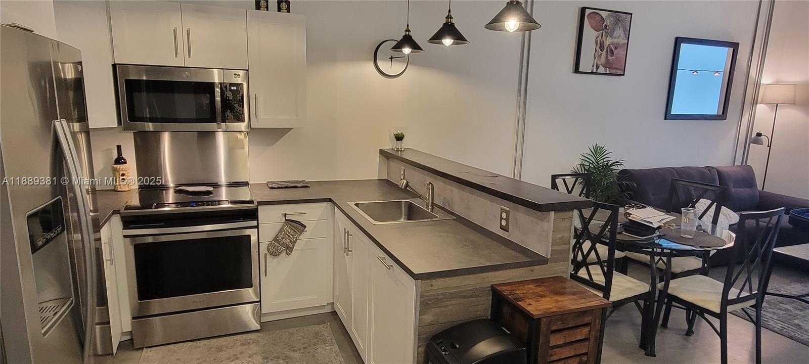 Small Image of 444 NORTH EAST 30TH ST #607, Miami Number 5