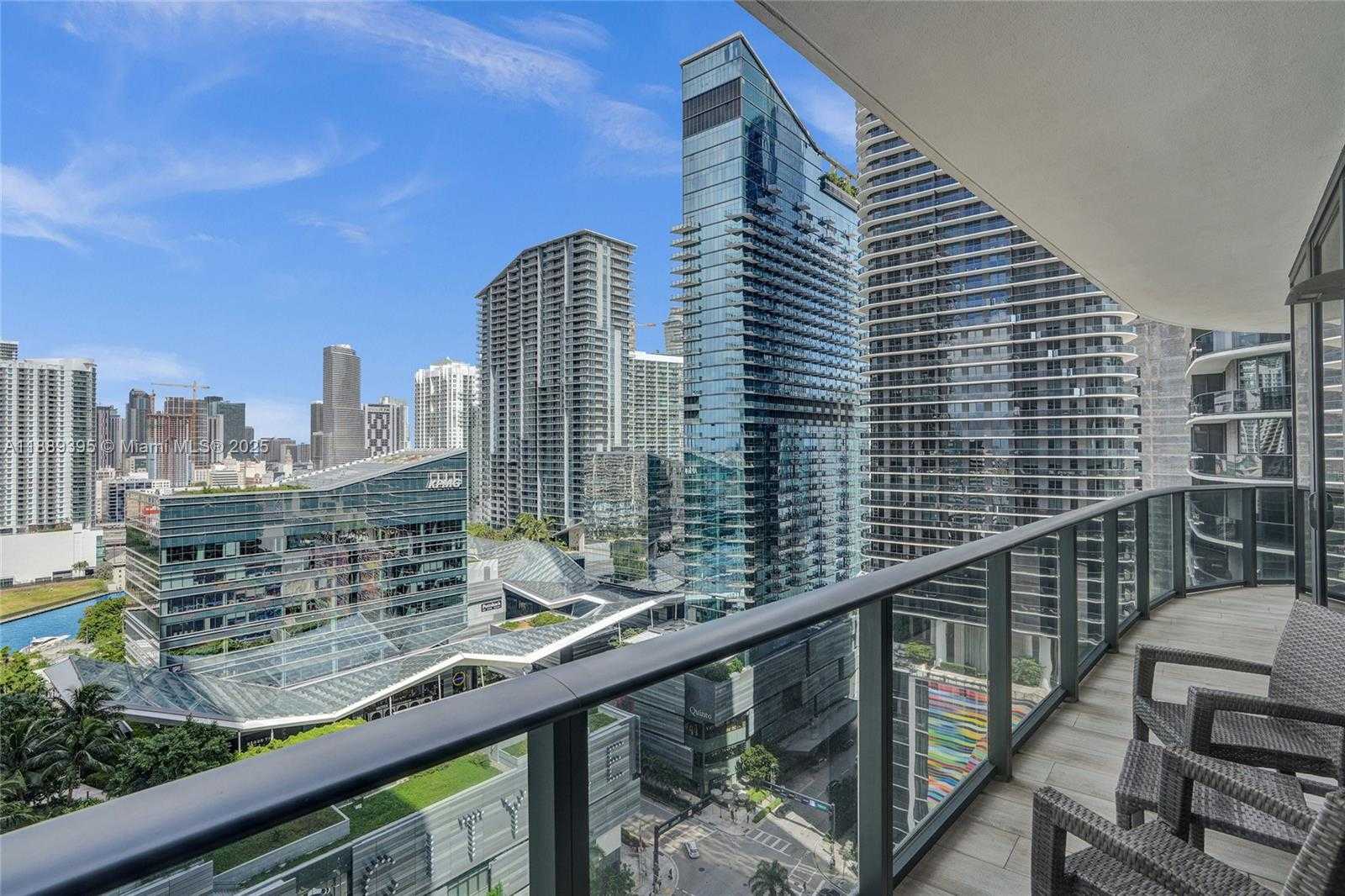 Small Image of 55 SOUTH WEST 9TH ST #2201, Miami Number 32