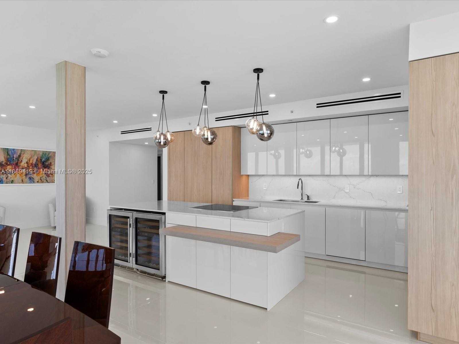 Small Image of 3101 SOUTH OCEAN DR #1608, Hollywood Number 16