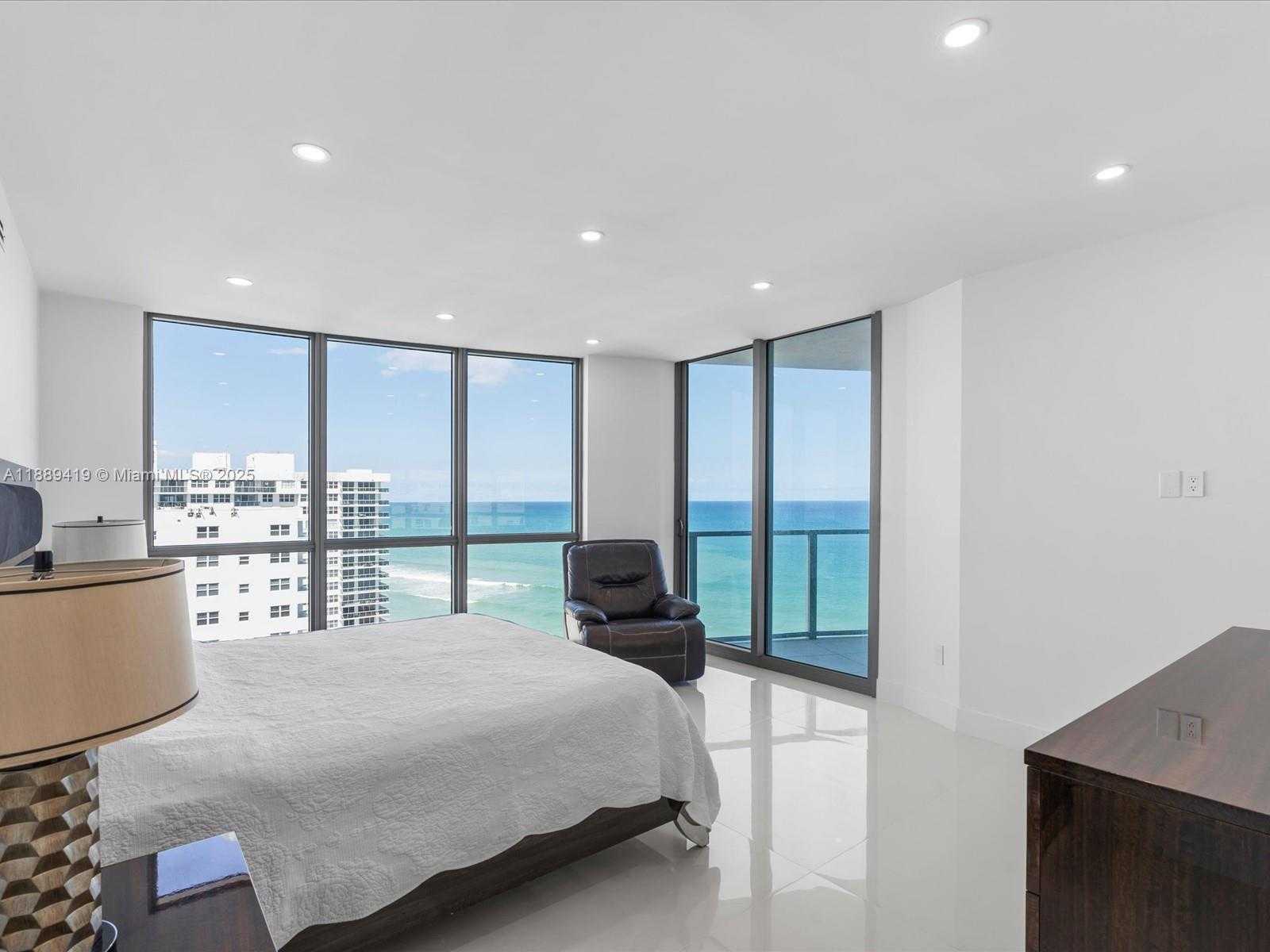 Small Image of 3101 SOUTH OCEAN DR #1608, Hollywood Number 21