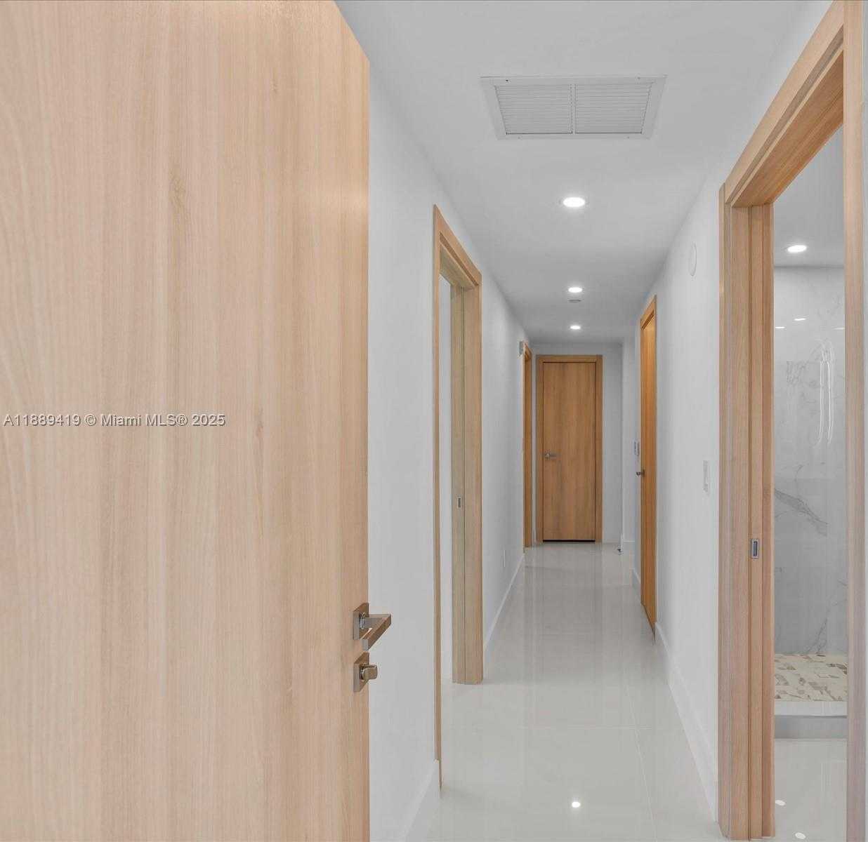 Small Image of 3101 SOUTH OCEAN DR #1608, Hollywood Number 28