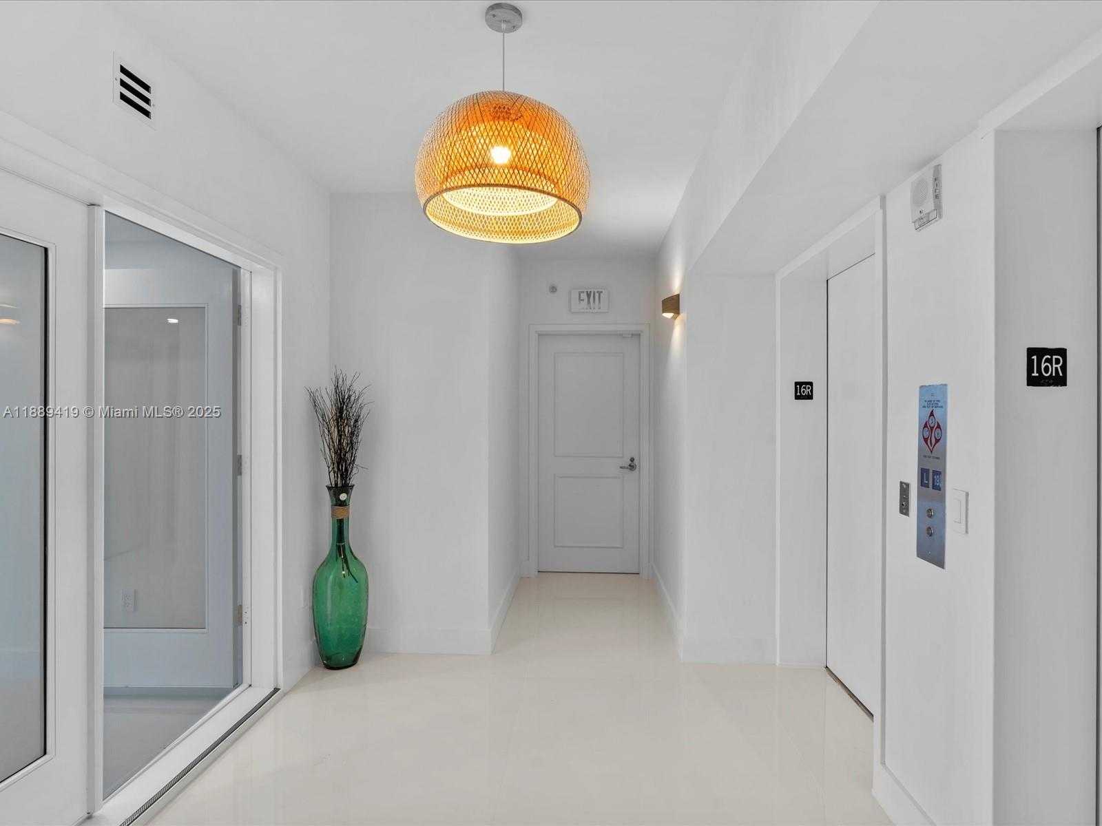 Small Image of 3101 SOUTH OCEAN DR #1608, Hollywood Number 3