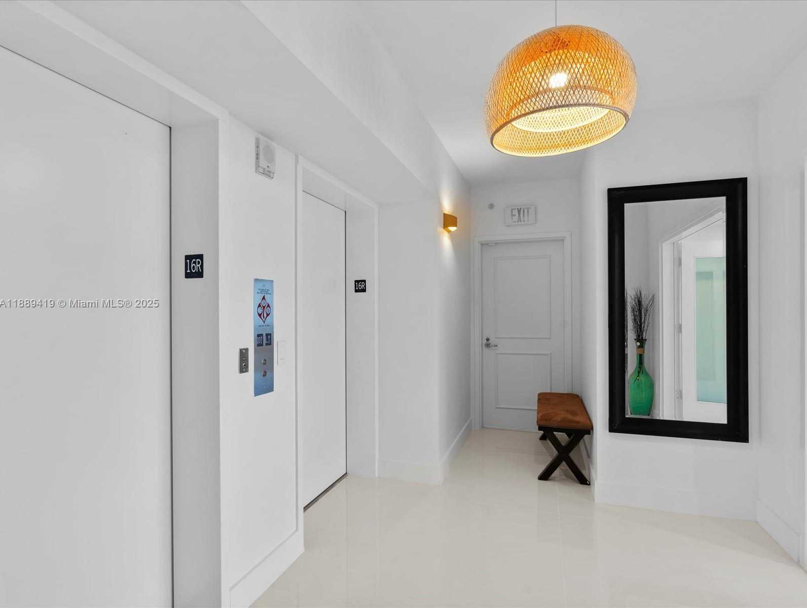 Small Image of 3101 SOUTH OCEAN DR #1608, Hollywood Number 4