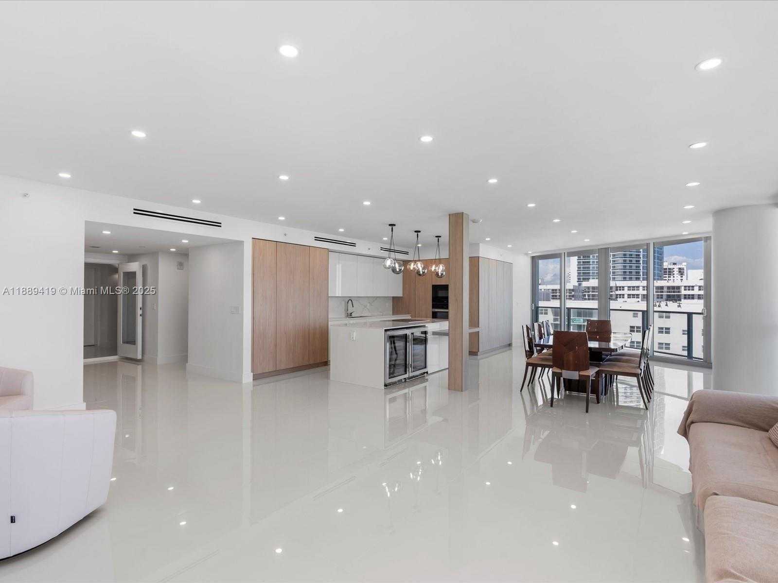 Small Image of 3101 SOUTH OCEAN DR #1608, Hollywood Number 6