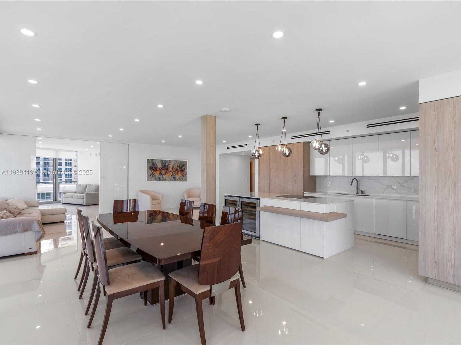 Small Image of 3101 SOUTH OCEAN DR #1608, Hollywood Number 9