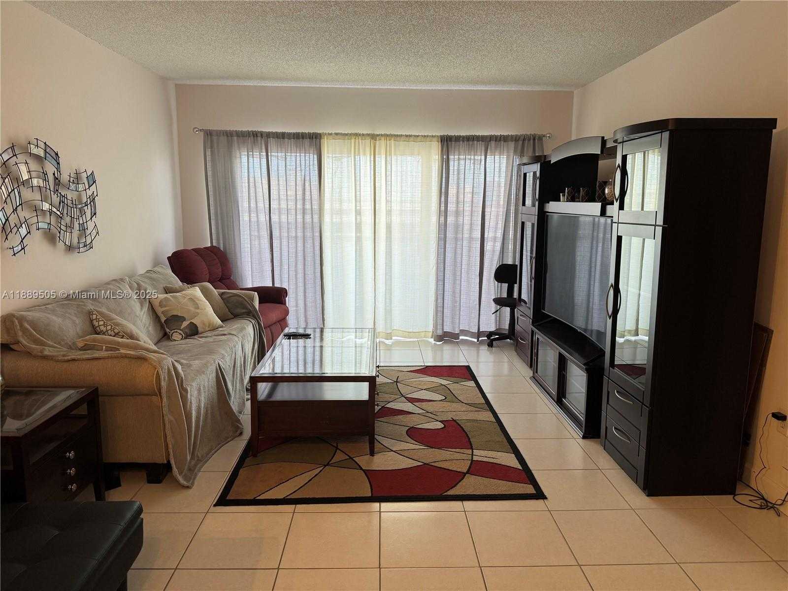 Small Image of 1985 SOUTH OCEAN DR #15A, Hallandale Beach Number 4