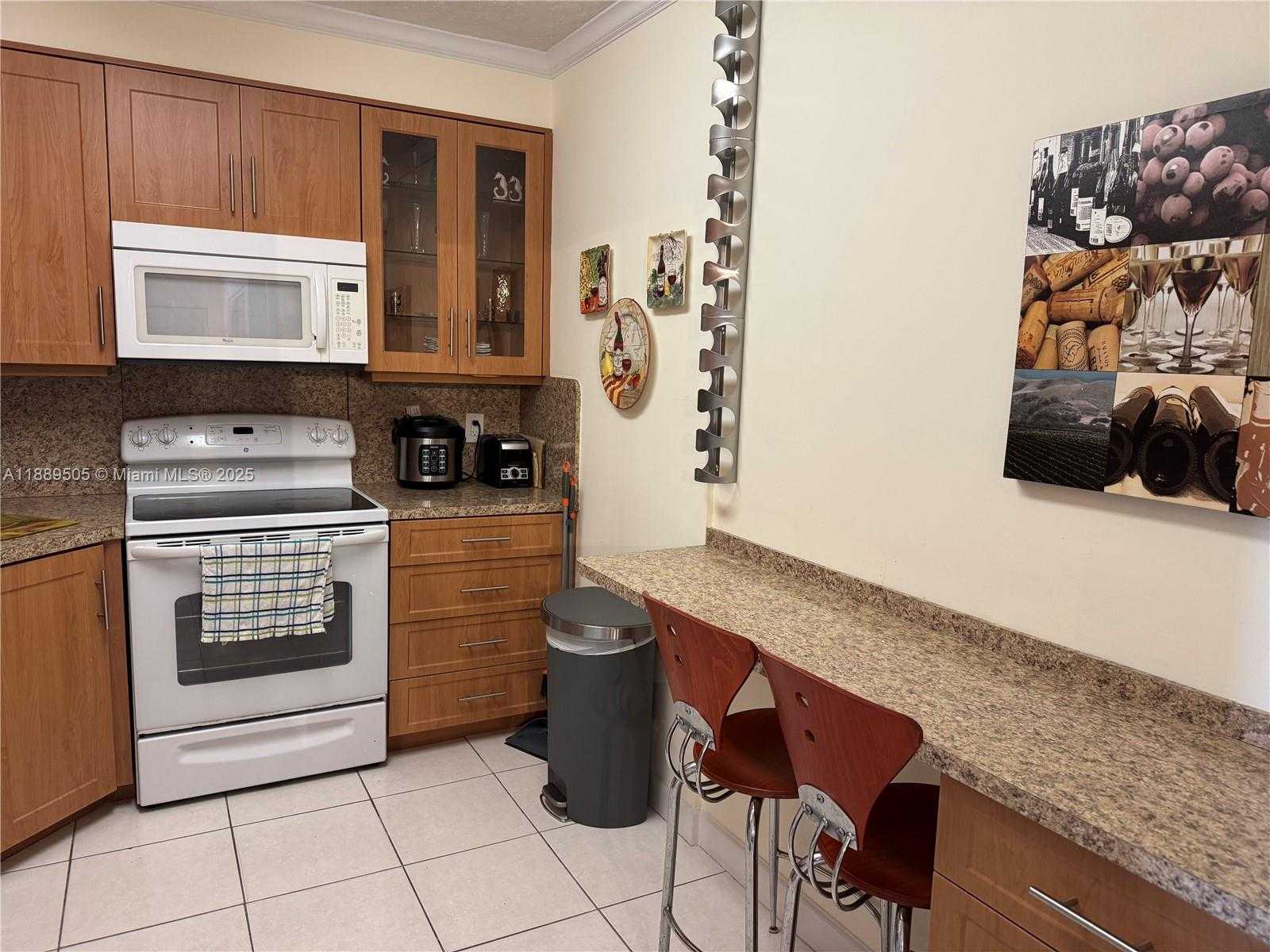 Small Image of 1985 SOUTH OCEAN DR #15A, Hallandale Beach Number 8