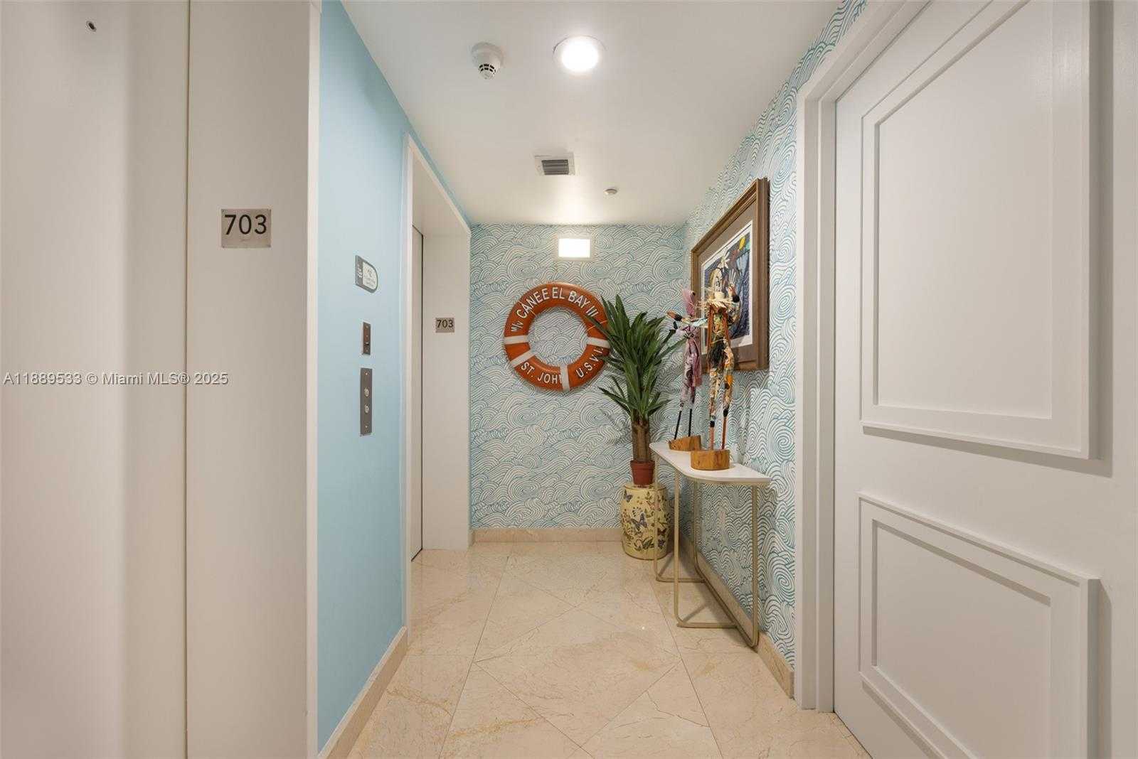 Small Image of 1000 SOUTH POINTE DR #703, Miami Beach Number 19