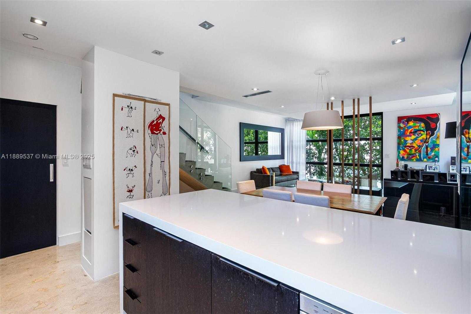 Small Image of 1024 LENOX AVE #8, Miami Beach Number 10