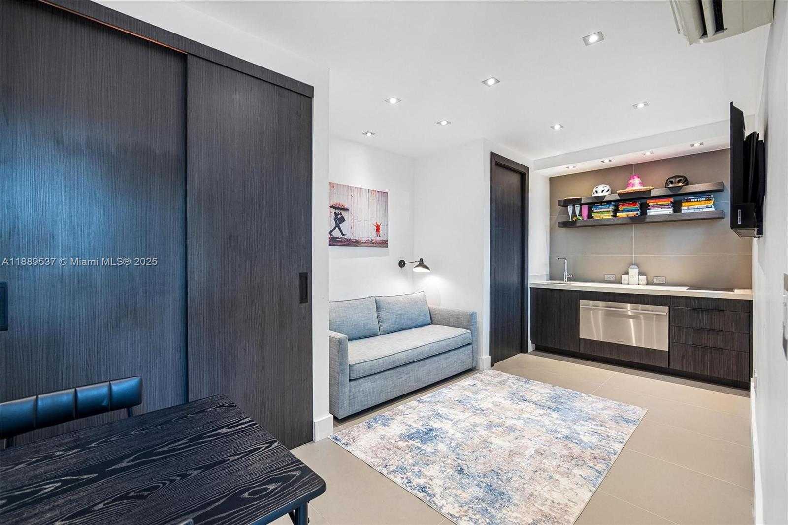 Small Image of 1024 LENOX AVE #8, Miami Beach Number 25