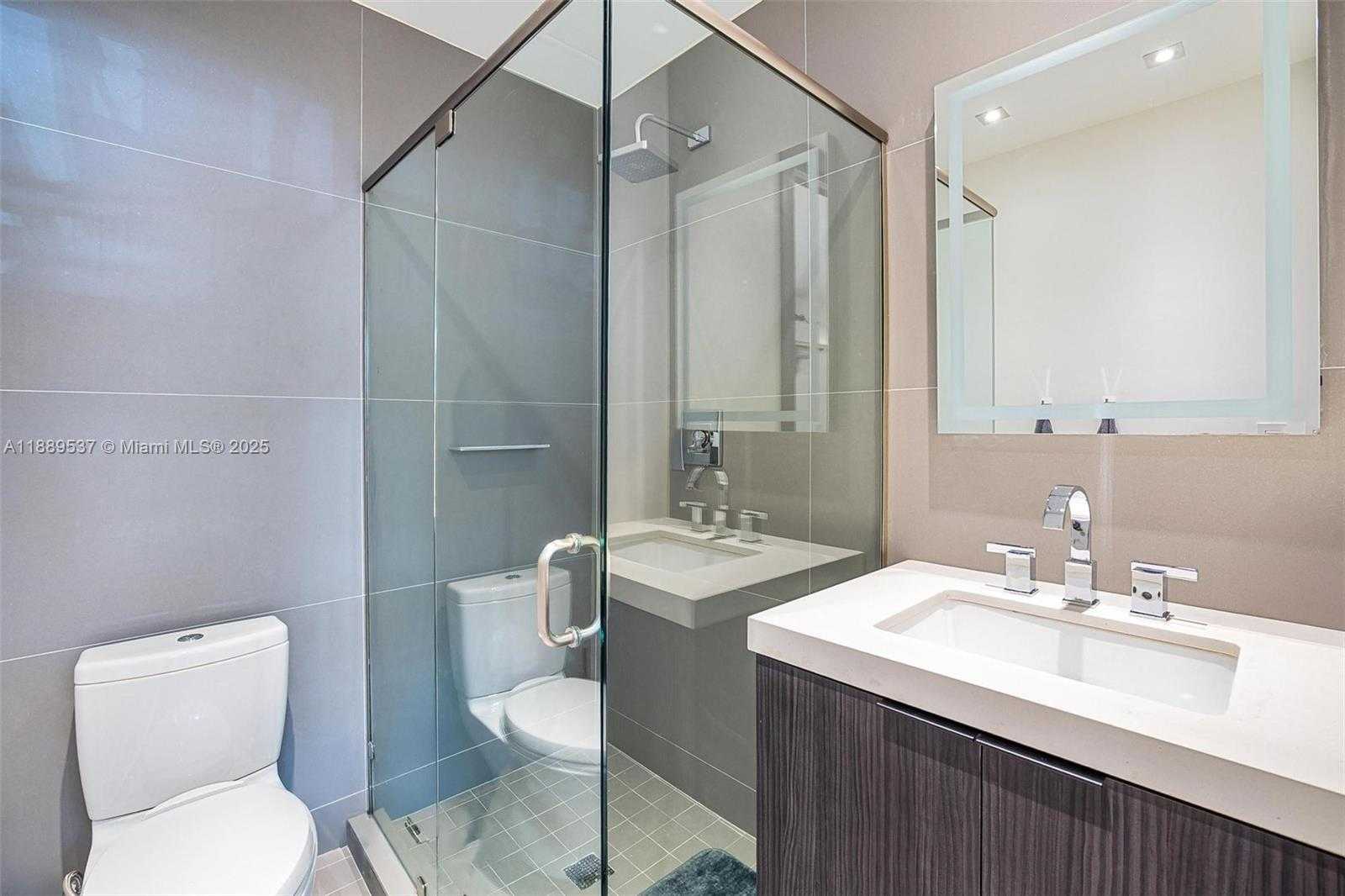Small Image of 1024 LENOX AVE #8, Miami Beach Number 28