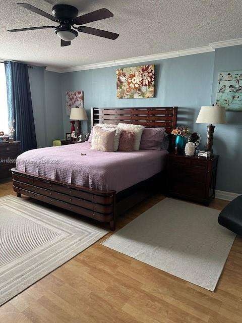 Small Image of 11111 BISCAYNE BLVD #6B, Miami Number 2