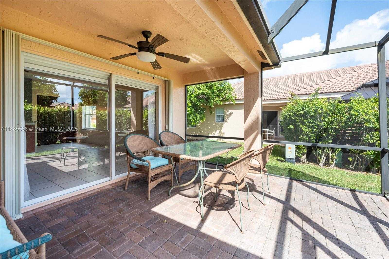 Small Image of 1886 SIRIUS LN, Weston Number 25