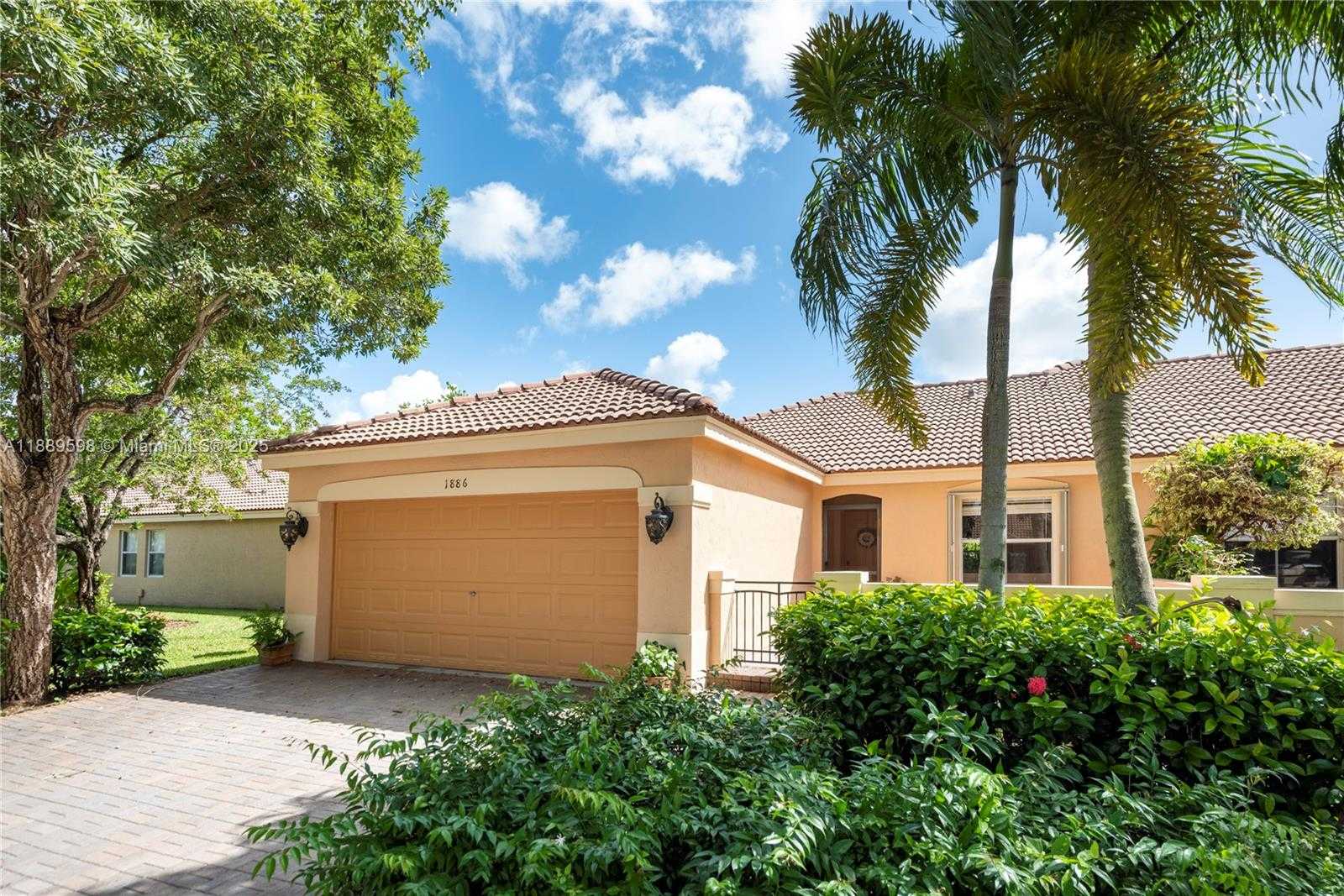 Small Image of 1886 SIRIUS LN, Weston Number 28