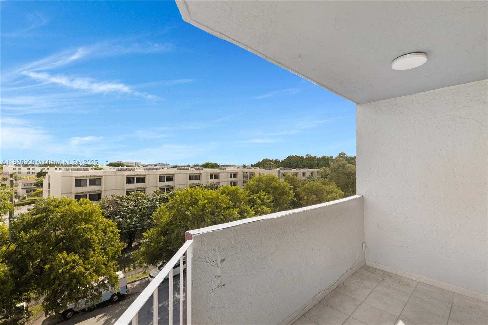 Small Image of 1750 WEST 46TH ST #544, Hialeah Number 15