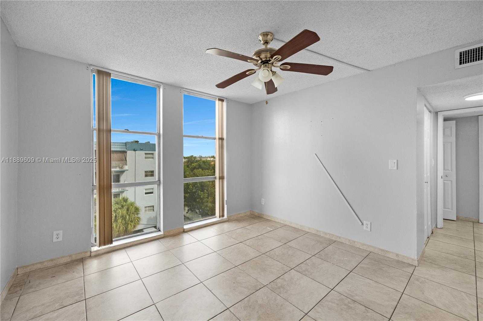 Small Image of 1750 WEST 46TH ST #544, Hialeah Number 23