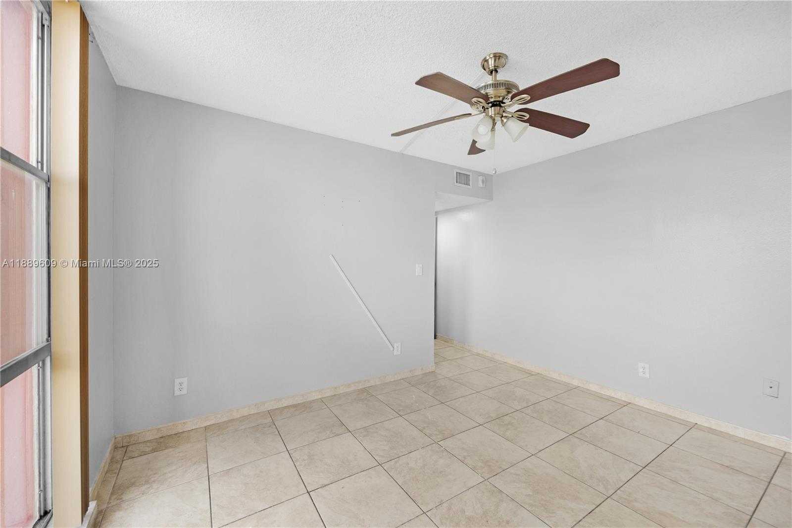 Small Image of 1750 WEST 46TH ST #544, Hialeah Number 24