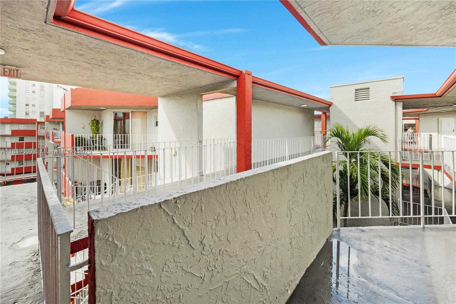Small Image of 1750 WEST 46TH ST #544, Hialeah Number 27