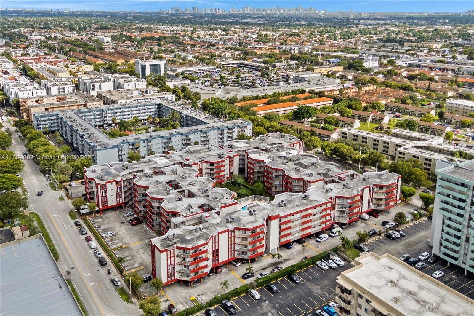 Small Image of 1750 WEST 46TH ST #544, Hialeah Number 41