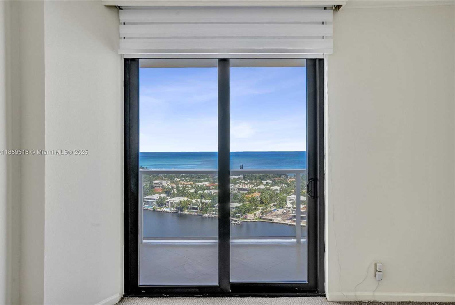 Small Image of 20281 EAST COUNTRY CLUB DR #2110, Aventura Number 14