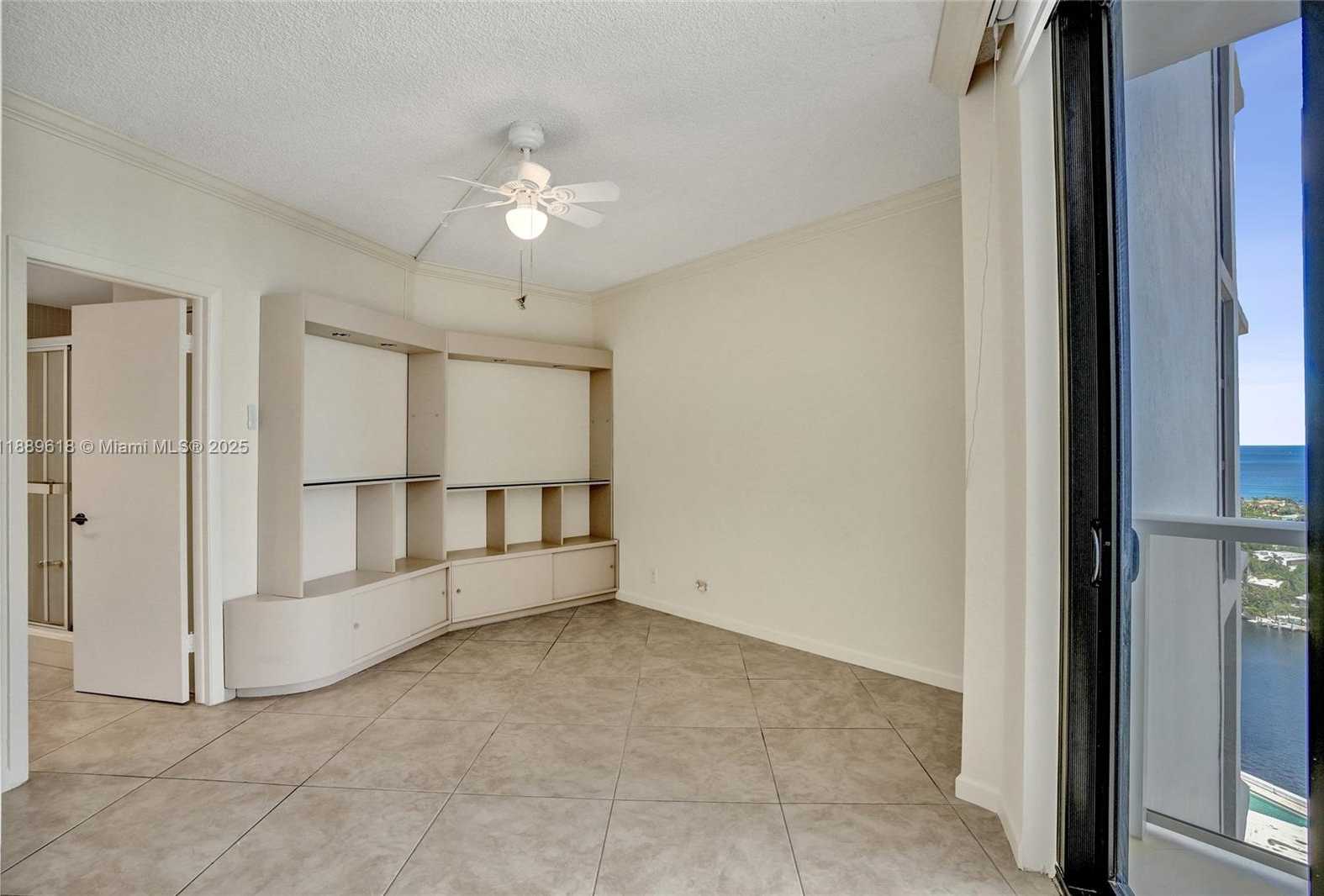 Small Image of 20281 EAST COUNTRY CLUB DR #2110, Aventura Number 20