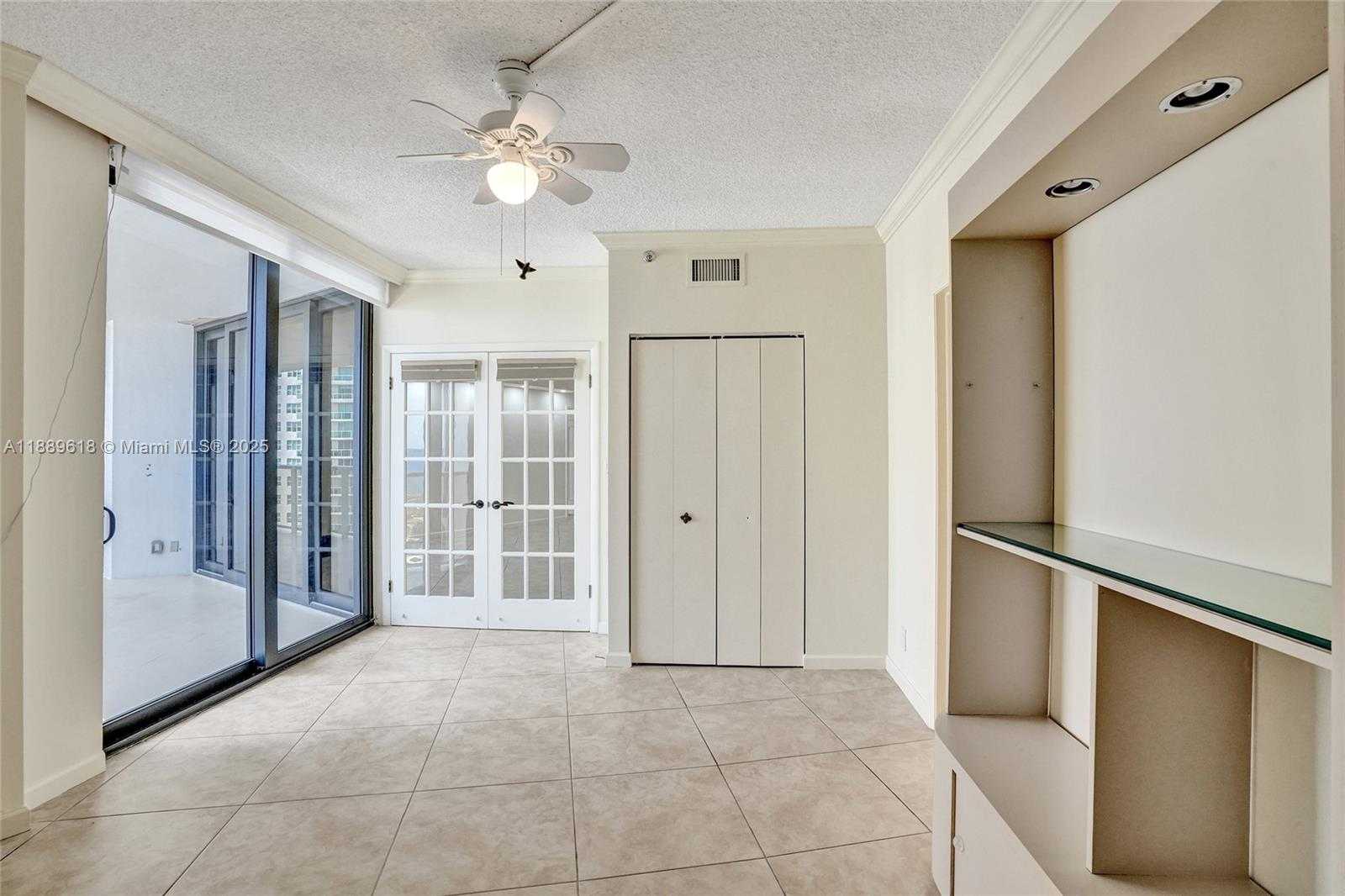 Small Image of 20281 EAST COUNTRY CLUB DR #2110, Aventura Number 23