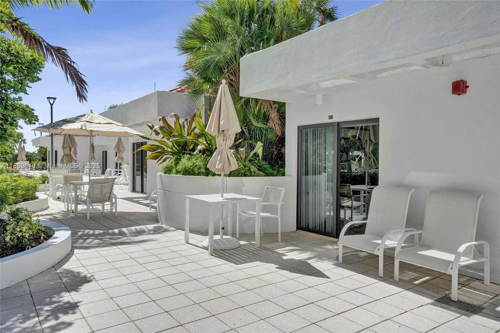 Small Image of 20281 EAST COUNTRY CLUB DR #2110, Aventura Number 35