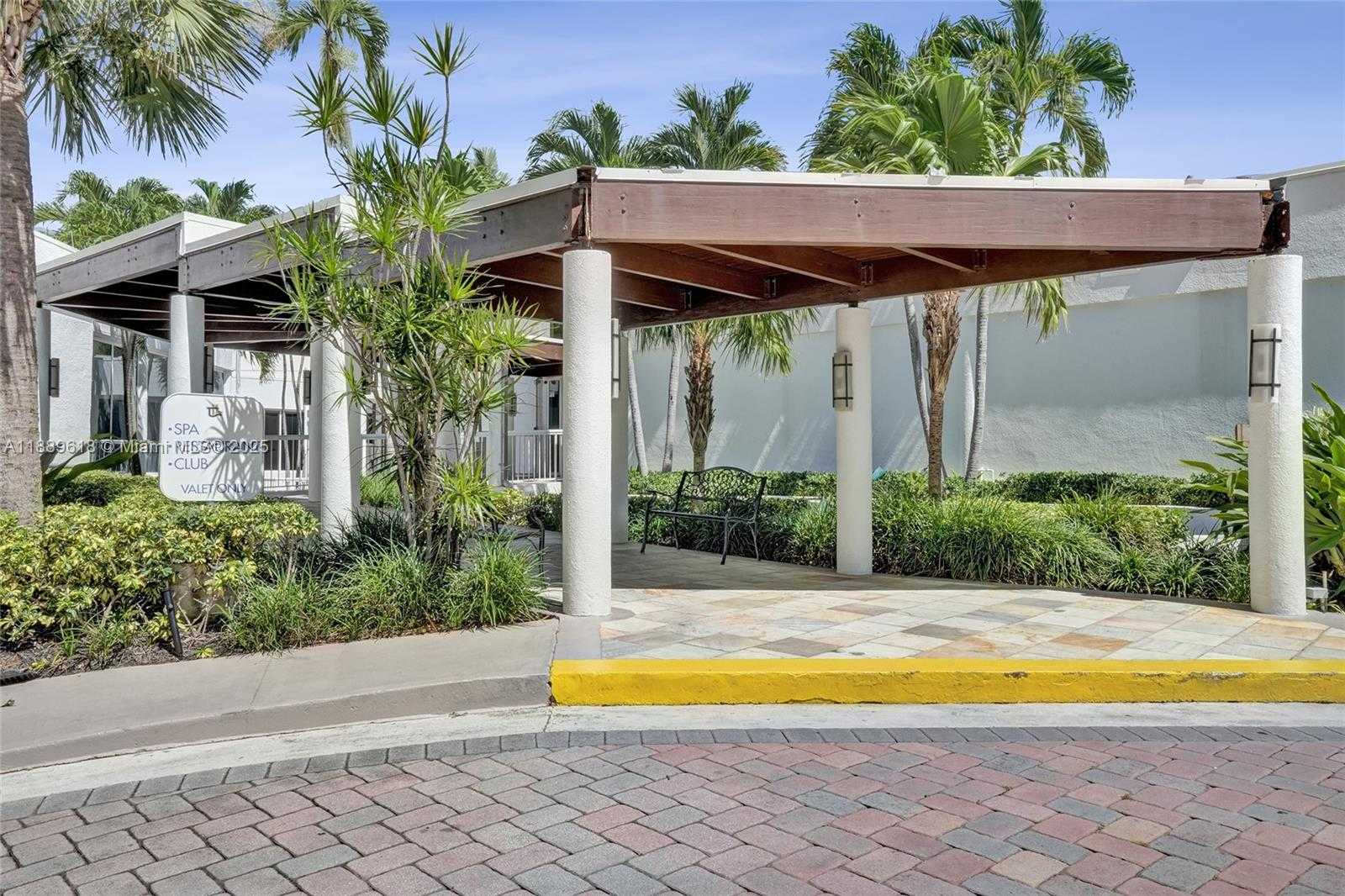 Small Image of 20281 EAST COUNTRY CLUB DR #2110, Aventura Number 49